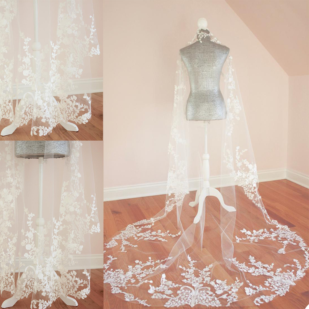 Luxurious Bridal Veils Lace Appliques Wedding Shawl Custom Made Bridal Tulle Veil Wedding Accessories Popular Wedding Shawl, Ivory
Luxurious Bridal Veils Lace Appliques Wedding Shawl Custom Made Bridal Tulle Veil Wedding Accessories Popular Wedding Shawl, Ivory