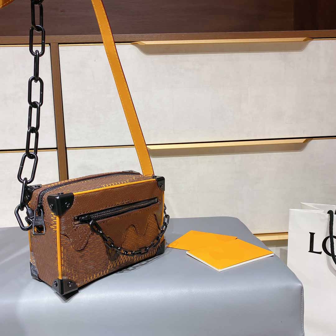 New Designer Box Bags Womens Fashion Hot Selling Handbag Lady New Trendy Print Trunk Shoulder Bags Girls Crossbody Bag with Box, Brown1
New Designer Box Bags Womens Fashion Hot Selling Handbag Lady New Trendy Print Trunk Shoulder Bags Girls Crossbody Bag with Box, Brown1