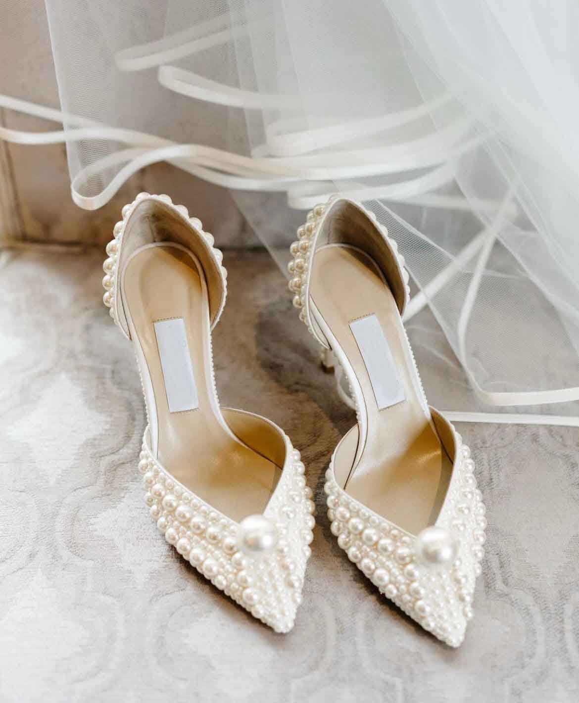 Famous Brands Summer Sacora Sandals Shoes Women with All-Over Pearl Embellishment Lady Party Wedding Bridal High Heels EU35-43.BOX
Famous Brands Summer Sacora Sandals Shoes Women with All-Over Pearl Embellishment Lady Party Wedding Bridal High Heels EU35-43.BOX