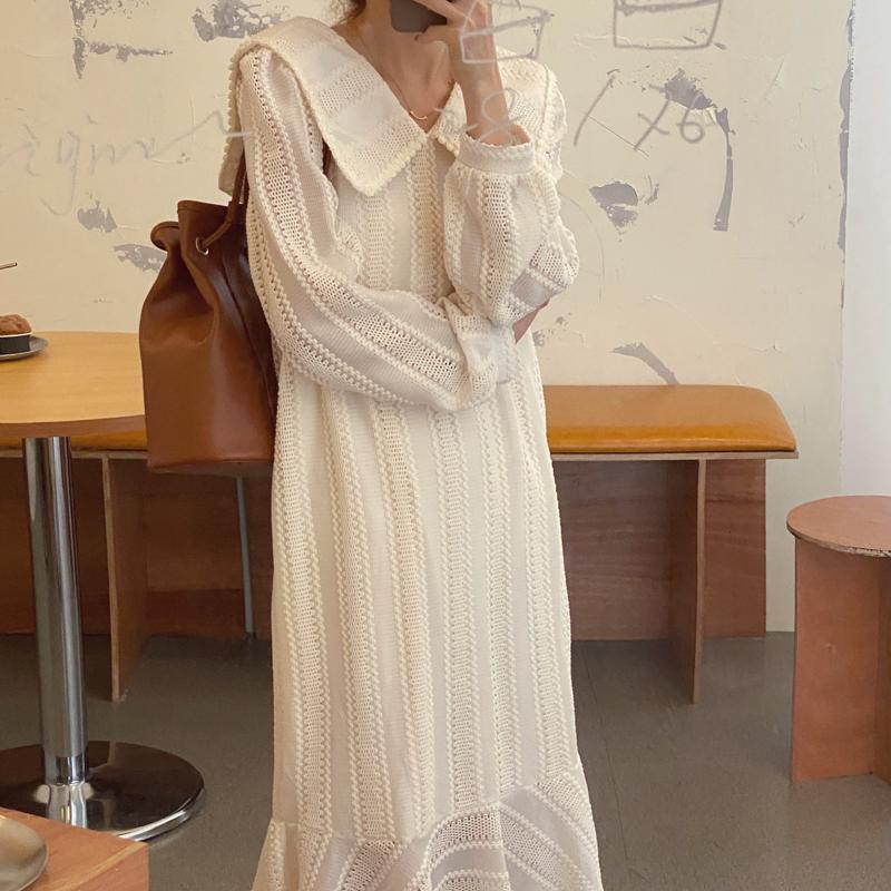 Alien Kitty Gentle Mermaid Retro Female Long Sleeve Dress Elegant Chic Fashion Solid Long Women Loose 2020 Trumpet, Apricot
Alien Kitty Gentle Mermaid Retro Female Long Sleeve Dress Elegant Chic Fashion Solid Long Women Loose 2020 Trumpet, Apricot