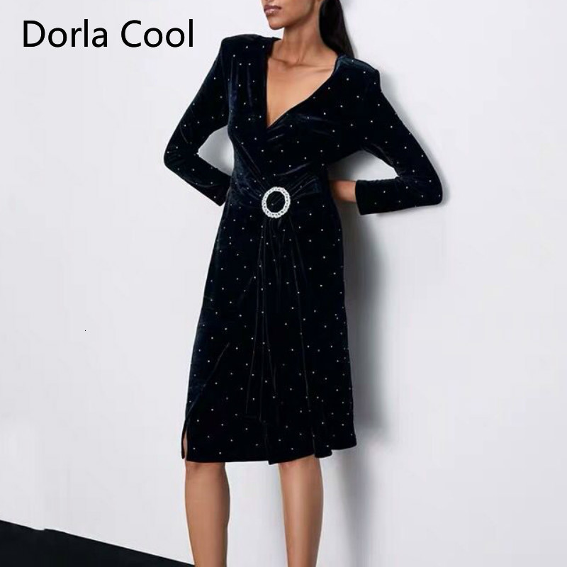 New Female Europa Irregular at Knee Height Velvet Sexy V-neck Dress Party Ladies Bow Thin Bands 1vit, Black
New Female Europa Irregular at Knee Height Velvet Sexy V-neck Dress Party Ladies Bow Thin Bands 1vit, Black