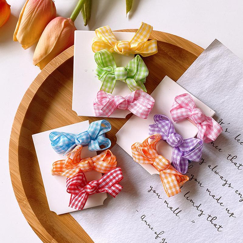 3 Pcs New Korean Sweet Girl Simple Small Fresh Plaid Fabric Bow Duckbill Clip Fashion Children Baby Hairpins Hair Accessories1
3 Pcs New Korean Sweet Girl Simple Small Fresh Plaid Fabric Bow Duckbill Clip Fashion Children Baby Hairpins Hair Accessories1