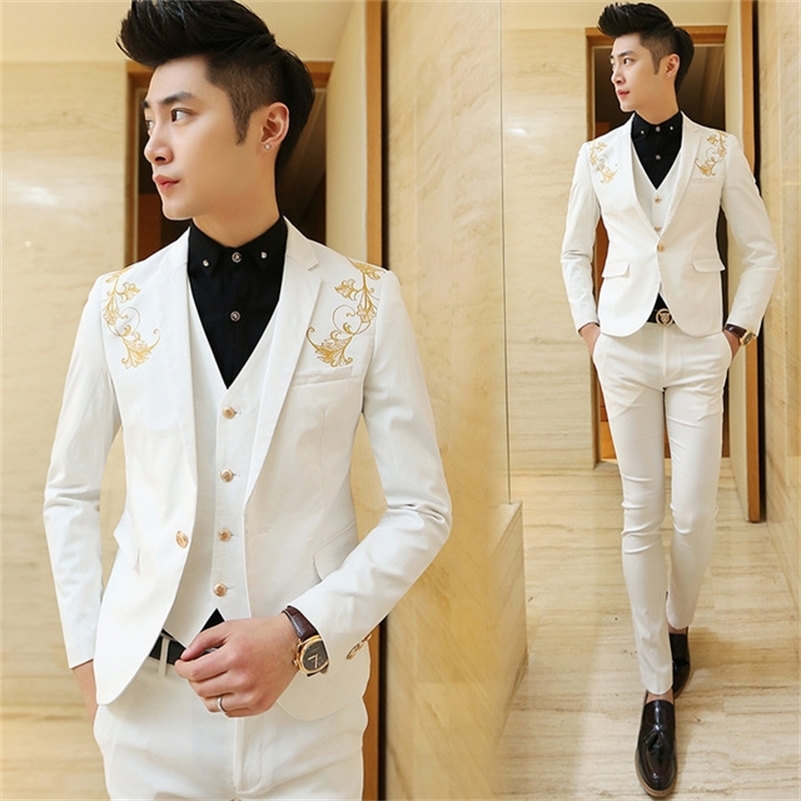 Classic Style Golden Embroidery Groom Tuxedos White Groomsmen Men's Wedding Prom Suits Blazer With Pants (Jacket+Pants+Vest) Y201026