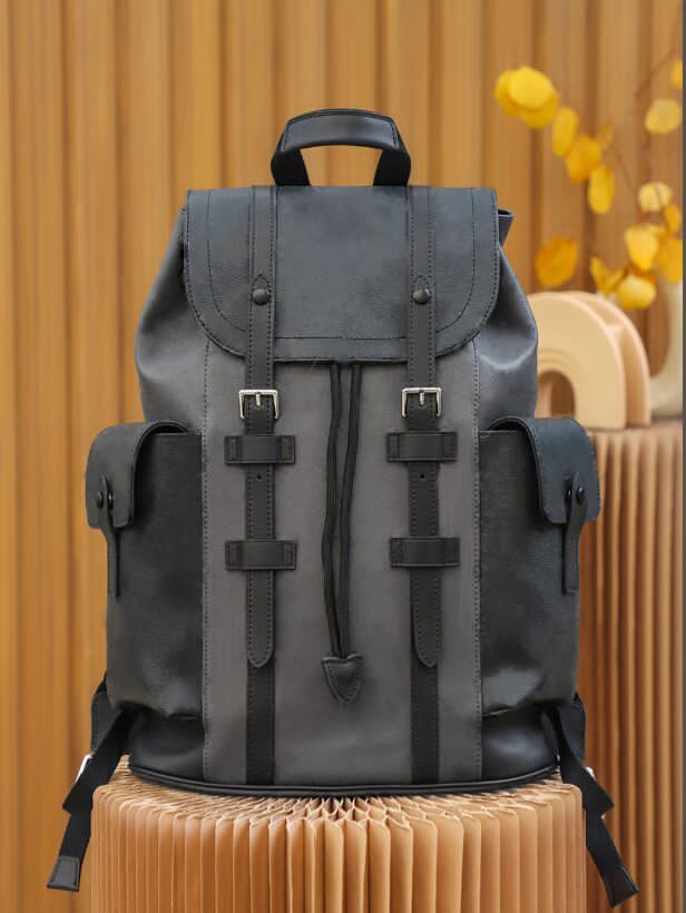2022 A5 Designer Men Backpack Leather Fashion With lock High capacity Backpacks Top handle HandBags Outdoor Sports Back Pack Totes Eclipse Crossbody men Bags M45876, Brown 
2022 A5 Designer Men Backpack Leather Fashion With lock High capacity Backpacks Top handle HandBags Outdoor Sports Back Pack Totes Eclipse Crossbody men Bags M45876, Brown