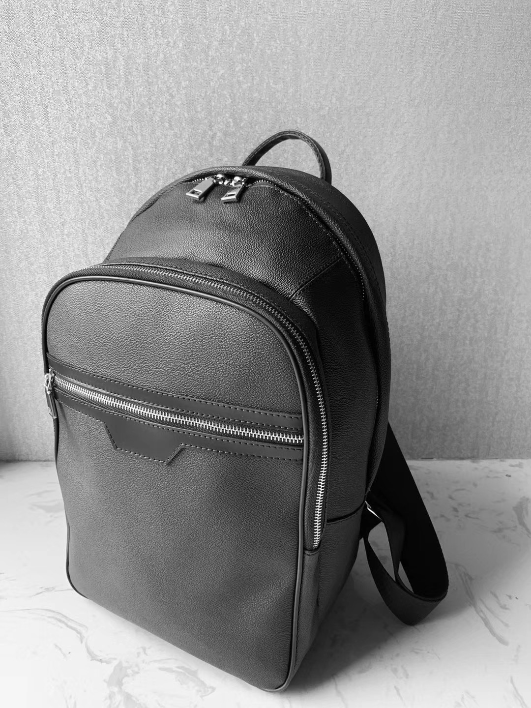 2020 Top Quality Backpack Brand Designer Carry On Backpack Mens Fashion School Bags Luxury Travel Bag, Black a2, Black grid
2020 Top Quality Backpack Brand Designer Carry On Backpack Mens Fashion School Bags Luxury Travel Bag, Black a2, Black grid