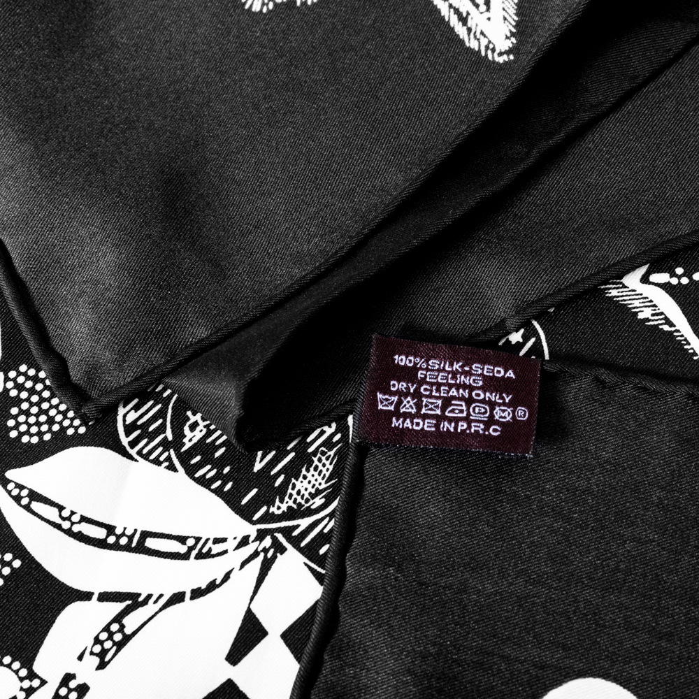 Double-Sided Hand Rolled Edge 90 Squares Twill Scarf Printed Small Shawl Handmade Classic Size Scarves