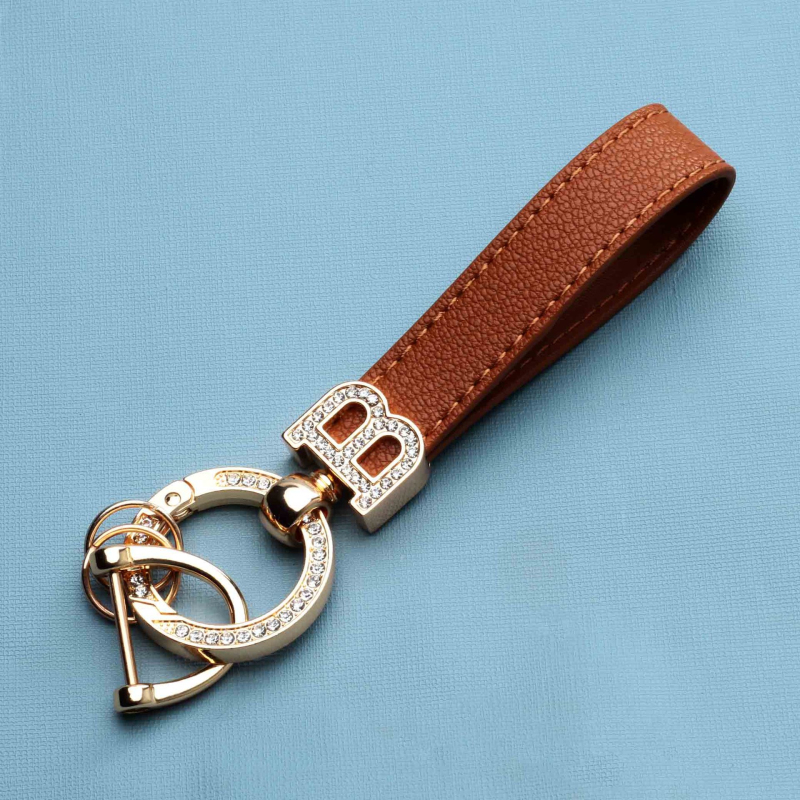 Classic Design Colorful Leather Keychain Car Key Gold Initial B Buckle Handbag Decorate Pendant Diamond Keyrings for Gift