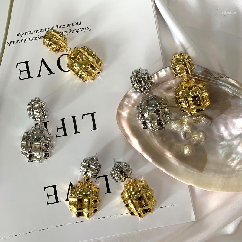 2020 African Jewelry Nigerian Wedding Fashion Designer Earrings Big Drop Gold and Sliver Costume Jewelry1
2020 African Jewelry Nigerian Wedding Fashion Designer Earrings Big Drop Gold and Sliver Costume Jewelry1