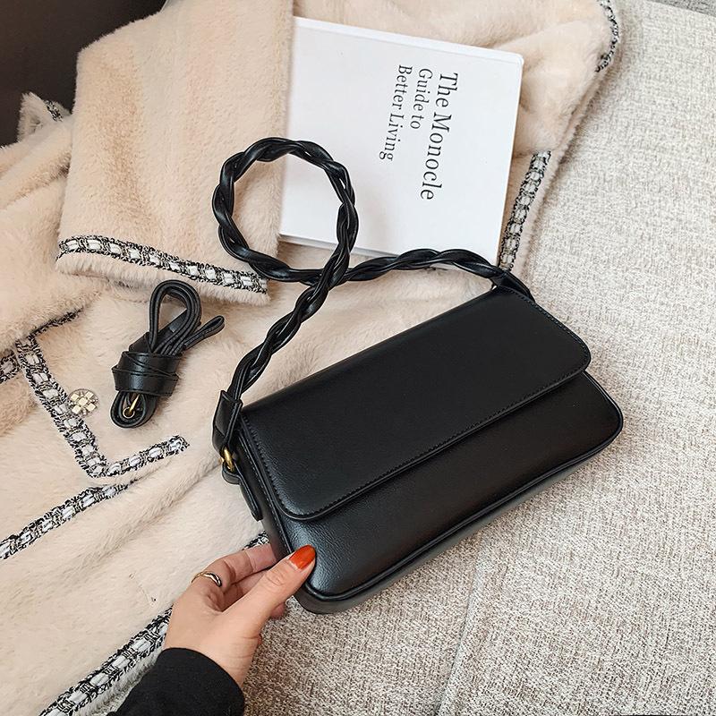 High QualityKorean Female Bag2021New Trendy Fashion Ladies Simple One-shoulder Underarm Bag Net Red Foreign Air Small Square Bag, Black
High QualityKorean Female Bag2021New Trendy Fashion Ladies Simple One-shoulder Underarm Bag Net Red Foreign Air Small Square Bag, Black