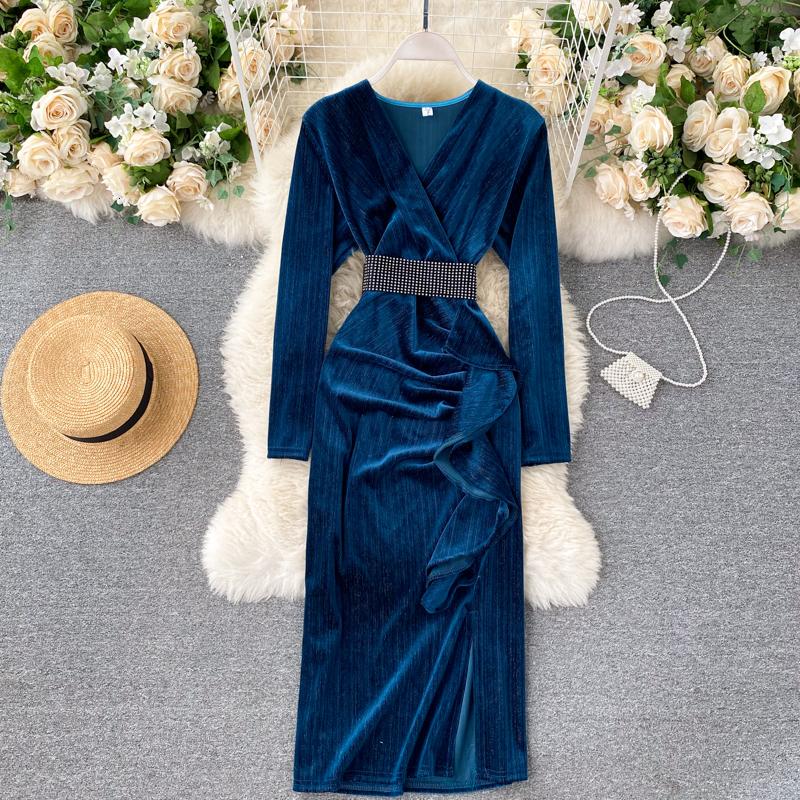 2021 New female Vintage solid dress Sexy sleek down long Tracks line Dressed up an autumn division 0KGE, Red
2021 New female Vintage solid dress Sexy sleek down long Tracks line Dressed up an autumn division 0KGE, Red