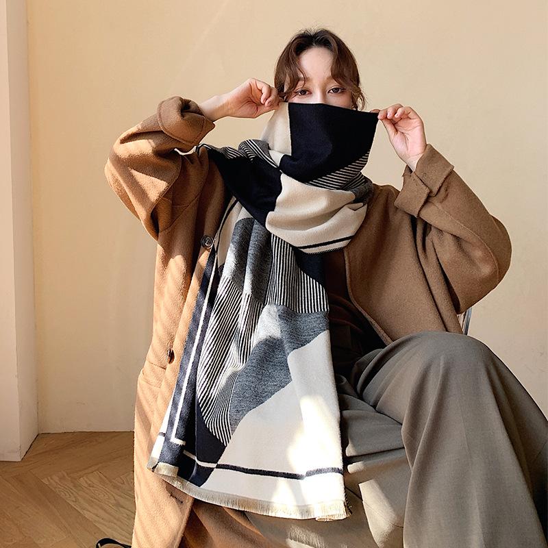 New 2020 Korean Geometric Stripe Scarf for Women's Winter Warm and Thickened Shawl
New 2020 Korean Geometric Stripe Scarf for Women's Winter Warm and Thickened Shawl