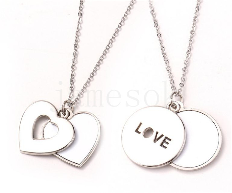 Party Favor Round Lovers Necklace Sublimation Blanks LOVE Carved Clavicle Chain DIY Heat Transfer Heart Shaped Hollow de003
Party Favor Round Lovers Necklace Sublimation Blanks LOVE Carved Clavicle Chain DIY Heat Transfer Heart Shaped Hollow de003