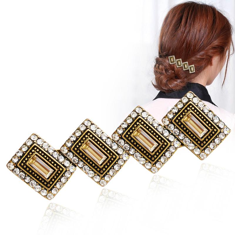 6 Colors Crystal Rhinestone Horizontal Hair Clips Ponytails Hairpins Boho Hair Jewelry Accessories
6 Colors Crystal Rhinestone Horizontal Hair Clips Ponytails Hairpins Boho Hair Jewelry Accessories