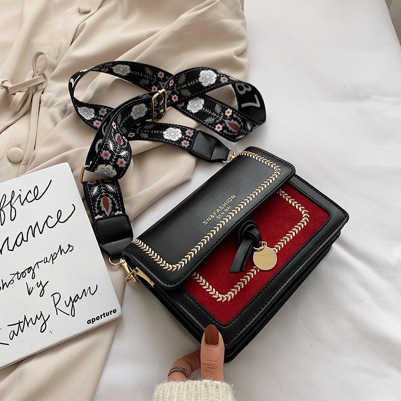 Contrast Color Leather Crossbody Bags for Women Travel Handbag Shoulder Women Bag Simple Shoulder Messenger Bag CrossBody, Black
Contrast Color Leather Crossbody Bags for Women Travel Handbag Shoulder Women Bag Simple Shoulder Messenger Bag CrossBody, Black