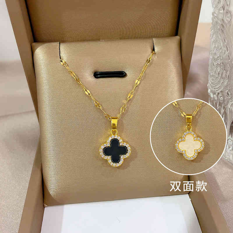 Titanium steel new diamond inlaid light luxury Four Leaf Clover Necklace feminine girl advanced double-sided shell clavicle chain
Titanium steel new diamond inlaid light luxury Four Leaf Clover Necklace feminine girl advanced double-sided shell clavicle chain