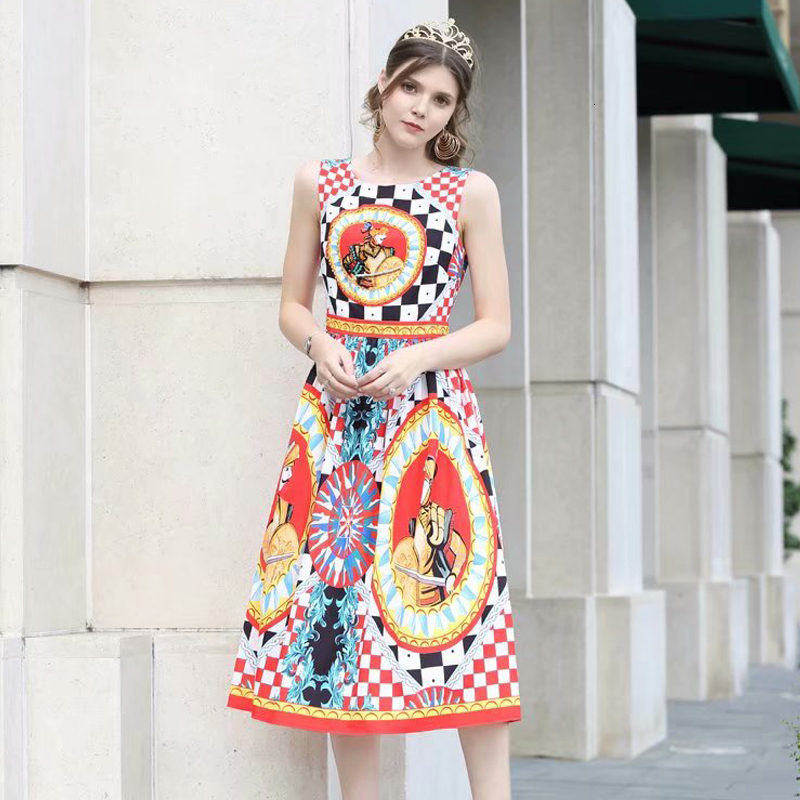 Xf Hawaii Beach Fashion Holiday Party of Milan F1 Square Grid Shield Printing Torn From the High Occasional Neck 2021 Summer Dresses D22v, Multiple
Xf Hawaii Beach Fashion Holiday Party of Milan F1 Square Grid Shield Printing Torn From the High Occasional Neck 2021 Summer Dresses D22v, Multiple