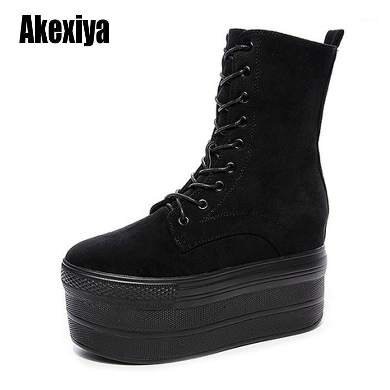 Women's Autumn Winter Boots Women Platform Boot 2020 Fashion Cross straps Warm Thick Sole Ladies Chunky boots u6681, Black
Women's Autumn Winter Boots Women Platform Boot 2020 Fashion Cross straps Warm Thick Sole Ladies Chunky boots u6681, Black