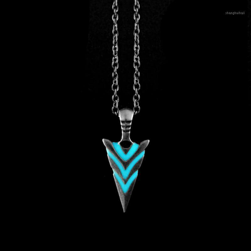 Luminous Glowing Arrow Pendant Necklace Knight Spear Necklace Glow In The Dark Pike for Women Men Halloween Gift1, Silver
Luminous Glowing Arrow Pendant Necklace Knight Spear Necklace Glow In The Dark Pike for Women Men Halloween Gift1, Silver