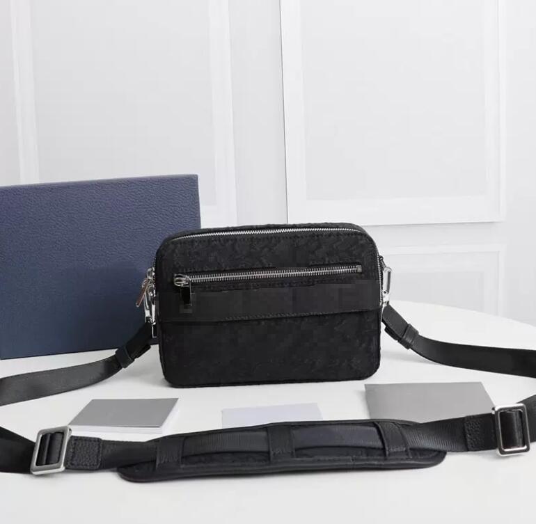 2022 men's handbags shoulder bag brand messenger bag zipper fashion luxury designer leather wallet messenger waist bag, Blue
2022 men's handbags shoulder bag brand messenger bag zipper fashion luxury designer leather wallet messenger waist bag, Blue