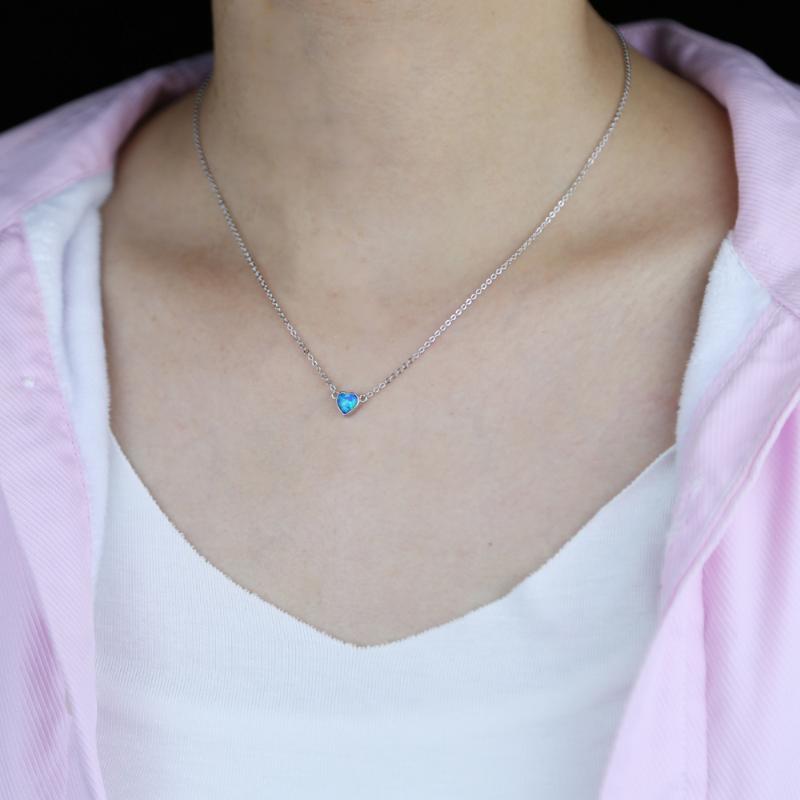 Chains Classic Wedding Heart Love Necklace Jewelry With Sapphires Blue Navy Color Opal Charm Gold/silver
Chains Classic Wedding Heart Love Necklace Jewelry With Sapphires Blue Navy Color Opal Charm Gold/silver