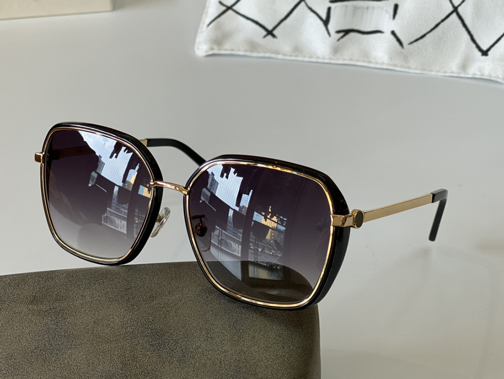 New sunglasses high quality materials to create Men and Women advanced glasses nifty without losing elegance Full of high quality
New sunglasses high quality materials to create Men and Women advanced glasses nifty without losing elegance Full of high quality