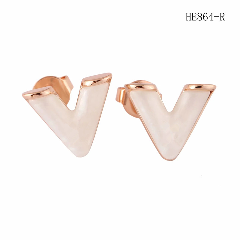 fashion accessories wholesale mens designer earrings V white letter earrings women jewelry stainless steel stud earrings wholesale, Golden;silver
fashion accessories wholesale mens designer earrings V white letter earrings women jewelry stainless steel stud earrings wholesale, Golden;silver