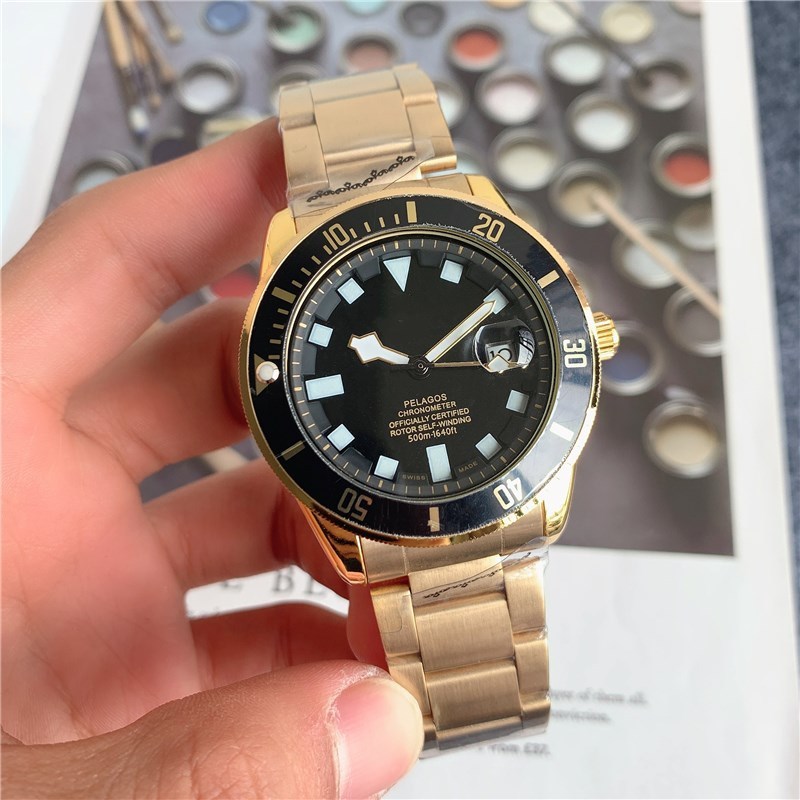 2020 platform high quality three needle quartz emperor watch with calendar function
2020 platform high quality three needle quartz emperor watch with calendar function