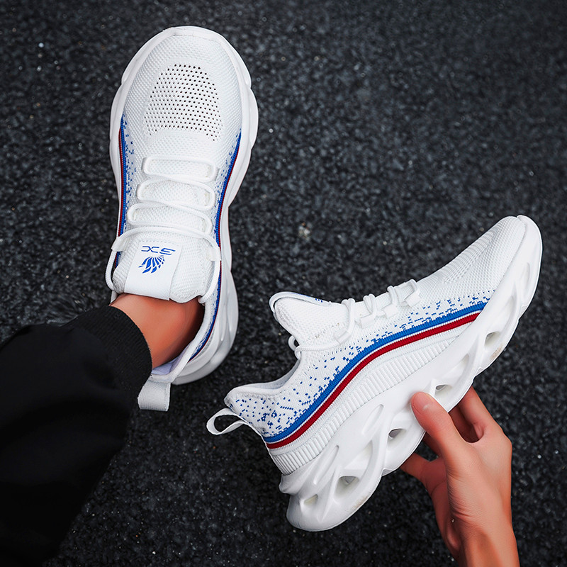 Male sneakers, breathable sports casual footwear, comfortable, non-slip chaussures shoes, pour hommes, Black
Male sneakers, breathable sports casual footwear, comfortable, non-slip chaussures shoes, pour hommes, Black