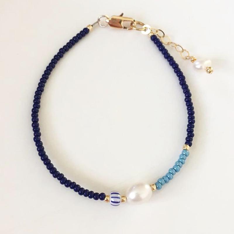 Handmade blue beaded bracelet real freshwater pearls embellished men's arm accessories fashionable simple classic beads bangle
Handmade blue beaded bracelet real freshwater pearls embellished men's arm accessories fashionable simple classic beads bangle