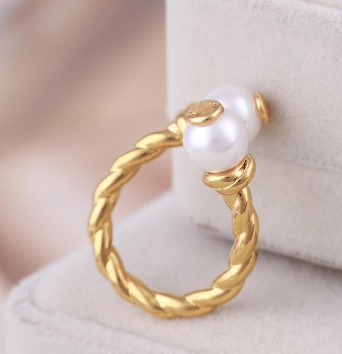For women for girl Brand Hot Sale double Pearl Real Gold Plated Brand Cluster Cocktail Rings Ring Letter Fashion, Golden;silver
For women for girl Brand Hot Sale double Pearl Real Gold Plated Brand Cluster Cocktail Rings Ring Letter Fashion, Golden;silver