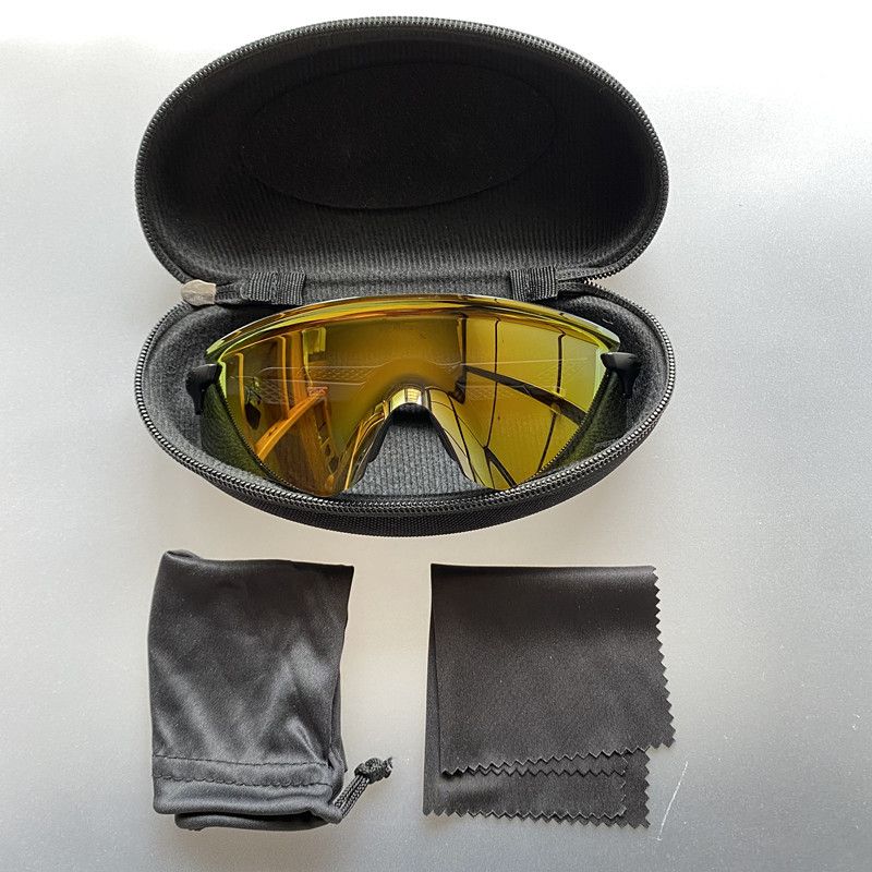 UV400 bicycle glasses men outdoor sports cycling eyewear bike sunglasses road riding goggles 1 lens with caseMM
UV400 bicycle glasses men outdoor sports cycling eyewear bike sunglasses road riding goggles 1 lens with caseMM