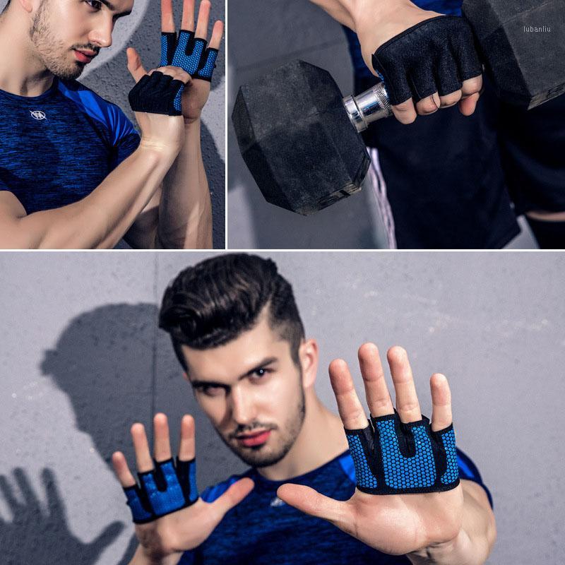 

1 Pair Anti-slip Workout Gloves Palms Protector Dumbbell Grips Pads Weight Lifting SEC881, Red