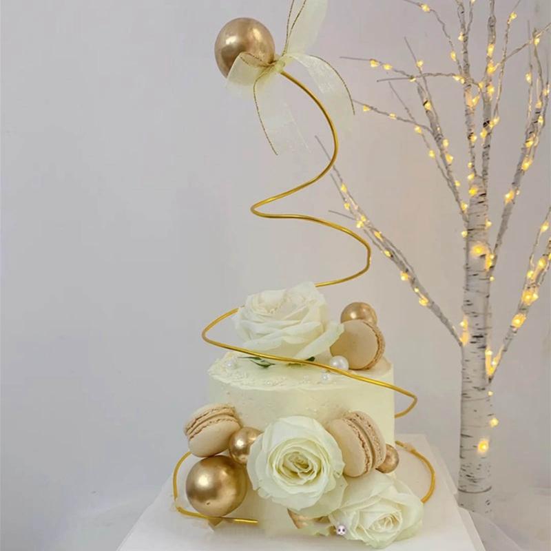 Iron Ring Wrought Iron Five-pointed Star Golden Ball Cake Stand Cake Decoration Top Hat Birthday Party
Iron Ring Wrought Iron Five-pointed Star Golden Ball Cake Stand Cake Decoration Top Hat Birthday Party