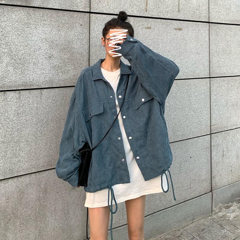 Blue Corduroy Coat for Women Autumn and Winter Wild 2020 New Loose Korean Style Long Sleeve Shirt Leisure Cargo Top, Black
Blue Corduroy Coat for Women Autumn and Winter Wild 2020 New Loose Korean Style Long Sleeve Shirt Leisure Cargo Top, Black