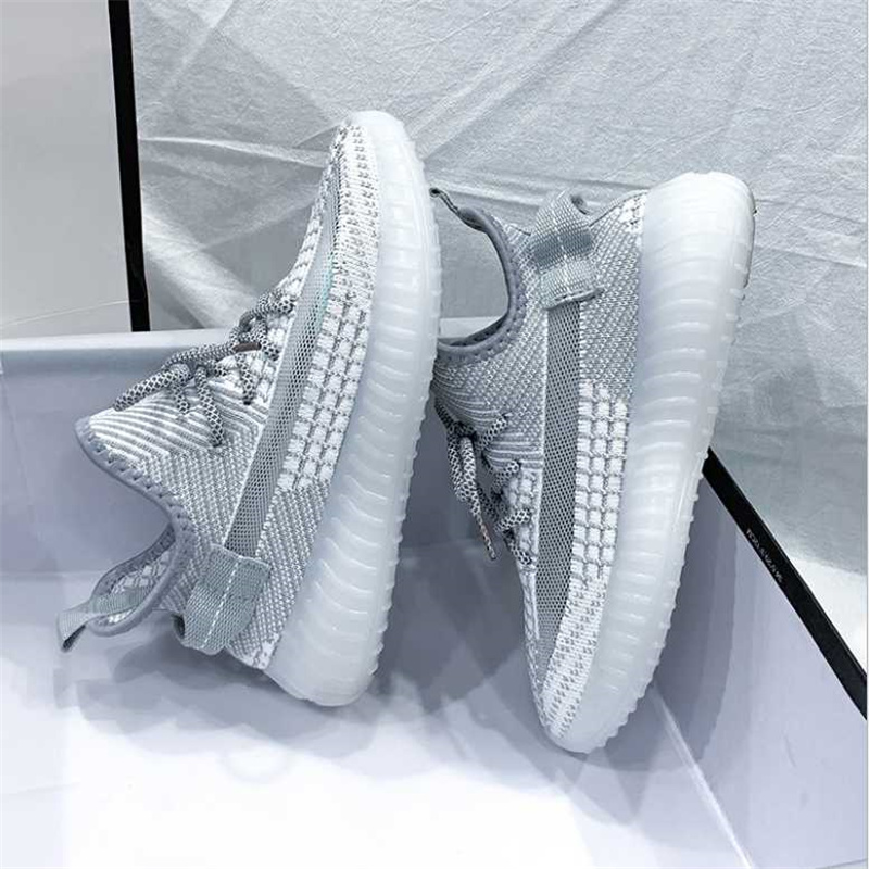 Light Running Shoes Comfortable Casual Women Men's Sneaker Breathable Non-slip Wear-resistant Outdoor Walking Men Sport Shoes Zapatilla
Light Running Shoes Comfortable Casual Women Men's Sneaker Breathable Non-slip Wear-resistant Outdoor Walking Men Sport Shoes Zapatilla