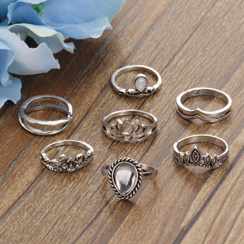 ZOSHI Vintage Women Rings Set Crystal Fashion Ring for Women Geometric Finger Rings Wedding Jewelry
ZOSHI Vintage Women Rings Set Crystal Fashion Ring for Women Geometric Finger Rings Wedding Jewelry