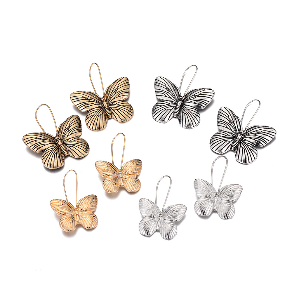 Vintage Butterfly Hoop Earrings Alloy Retro Simple Insect Earrings Elegant Butterfly Earrings For Womens ( Gold , Silver
Vintage Butterfly Hoop Earrings Alloy Retro Simple Insect Earrings Elegant Butterfly Earrings For Womens ( Gold , Silver