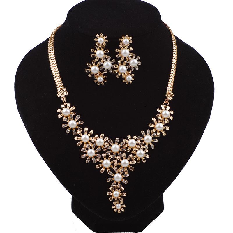 Fashion Simulated Pearl Bridal Jewelry Sets for Women Gold Color Flower Pendant Long Earrings Statement Necklace Jewelry Set, As pic
Fashion Simulated Pearl Bridal Jewelry Sets for Women Gold Color Flower Pendant Long Earrings Statement Necklace Jewelry Set, As pic