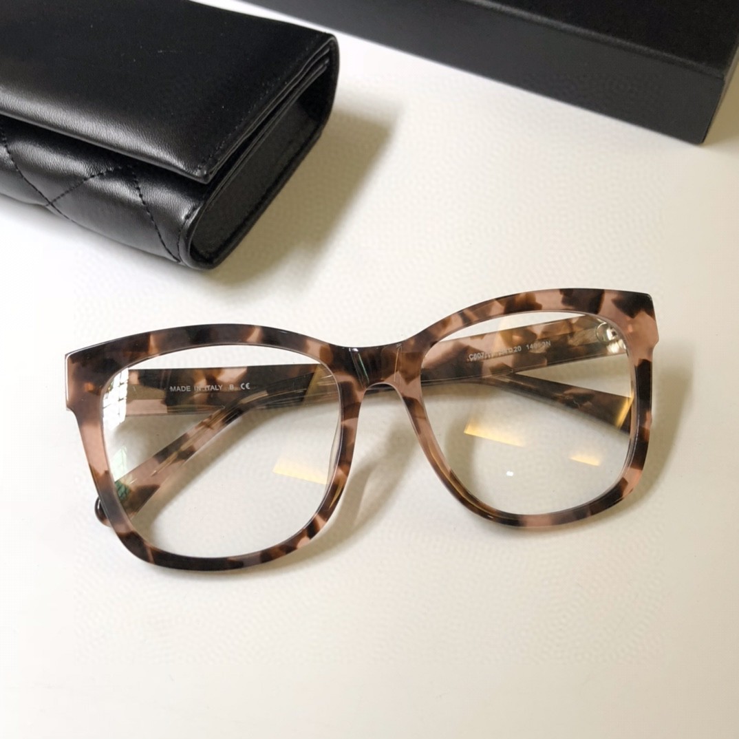 New top quality 3392 mens sunglasses men sun glasses women sunglasses fashion style protects eyes Gafas de sol lunettes de soleil with box
New top quality 3392 mens sunglasses men sun glasses women sunglasses fashion style protects eyes Gafas de sol lunettes de soleil with box
