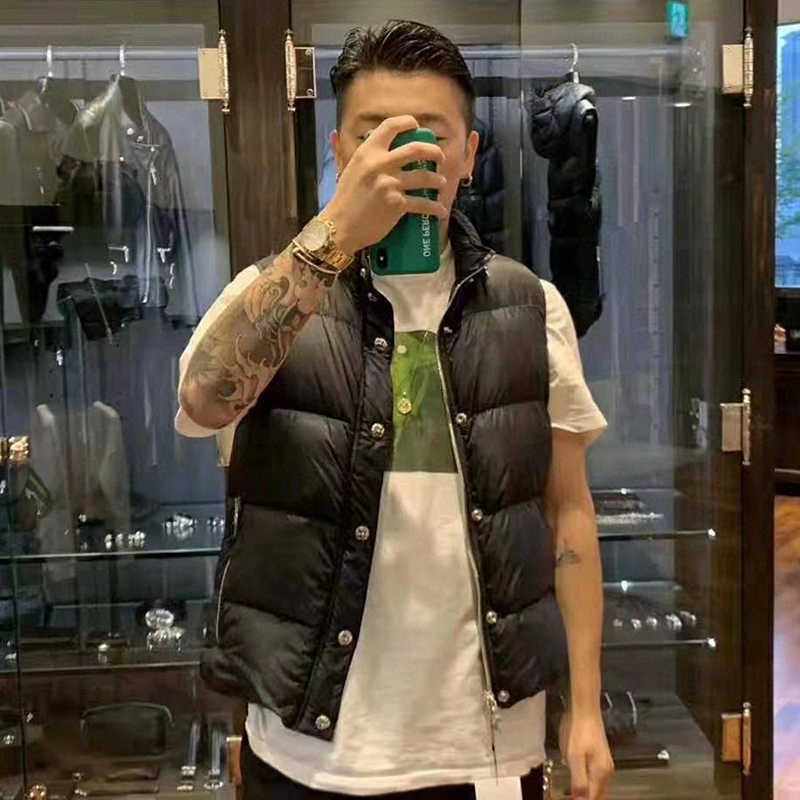 White Duck Croxin Autumn Winter Dark Jacquard Warm Hooded Light Vest Solid Down Jacket Owno, Black
White Duck Croxin Autumn Winter Dark Jacquard Warm Hooded Light Vest Solid Down Jacket Owno, Black