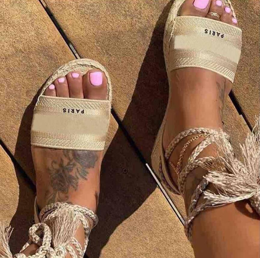 Summer women's canvas shoes luxury women's low-heeled casual comfortable sandals designer ankle lace-up beach slippers female plus size41 42, White
Summer women's canvas shoes luxury women's low-heeled casual comfortable sandals designer ankle lace-up beach slippers female plus size41 42, White