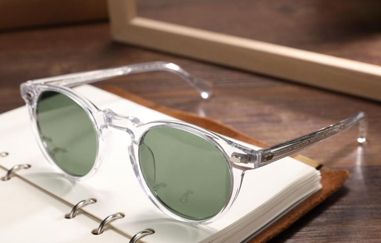 New arrived top quality ov5186 sunglasses 45mm 47mm frame Vintage men women ov 5186 Polarized lens with full package
New arrived top quality ov5186 sunglasses 45mm 47mm frame Vintage men women ov 5186 Polarized lens with full package