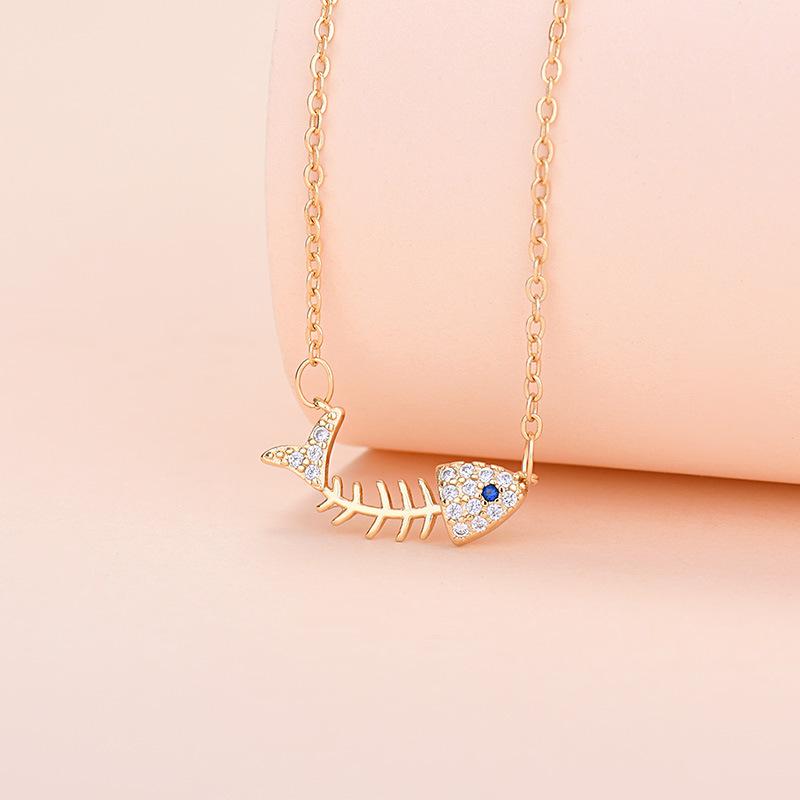2021 Trend Fishbone Necklace Female Fashion Zircon Pendant Clavicle Chain Kpop Vintage Neckalce Women Elegant All-Match Jewelry
2021 Trend Fishbone Necklace Female Fashion Zircon Pendant Clavicle Chain Kpop Vintage Neckalce Women Elegant All-Match Jewelry