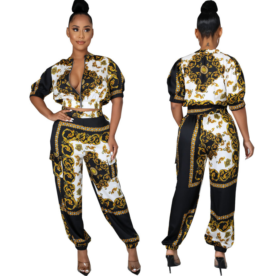 Classic Vintage Floral Printed Women Tracksuits Zipper Sports Suits Luxury Designer Digital Printing High Quality Jogging Two Piece Set, Black
Classic Vintage Floral Printed Women Tracksuits Zipper Sports Suits Luxury Designer Digital Printing High Quality Jogging Two Piece Set, Black