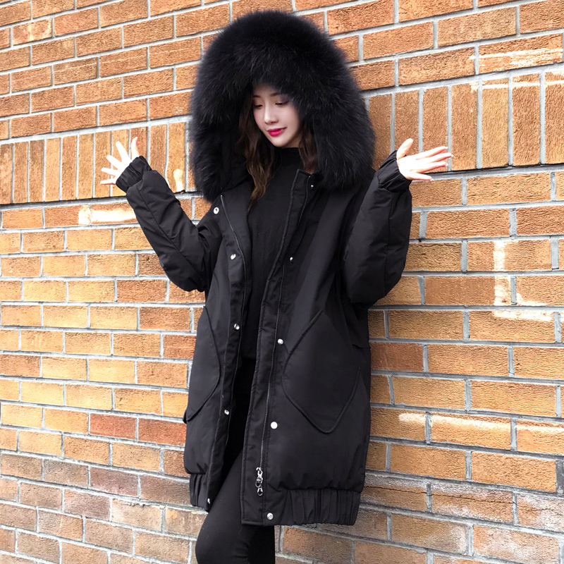 2021 New Ladies Hoods Thicken Mid-long Black Parka Loose Winter Coat Parkas for Women Fur Collar Big Cotton Quilted Coats 8ESJ, Black collar.
2021 New Ladies Hoods Thicken Mid-long Black Parka Loose Winter Coat Parkas for Women Fur Collar Big Cotton Quilted Coats 8ESJ, Black collar.