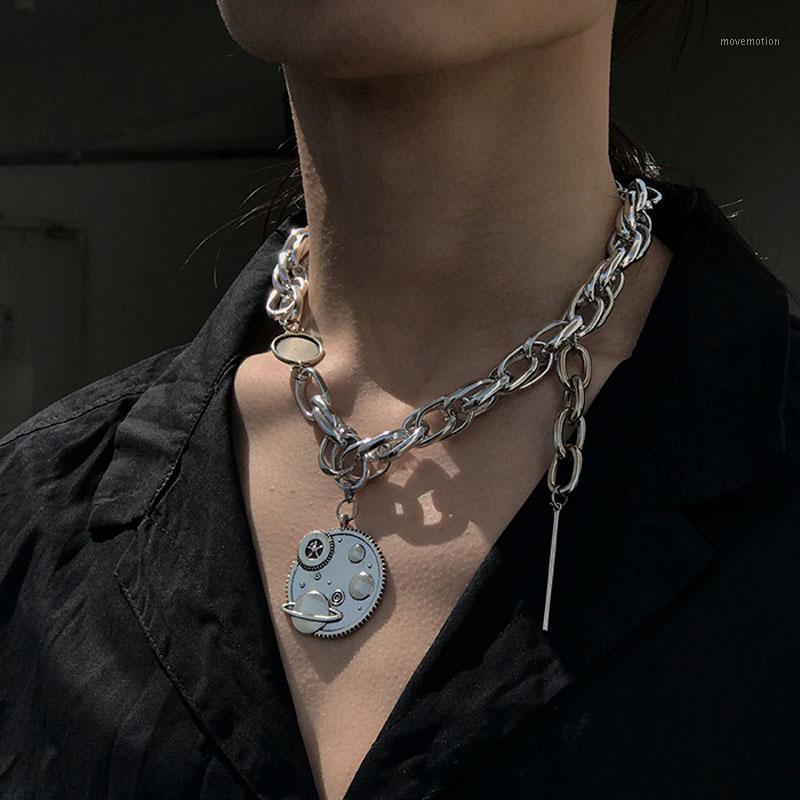 Unisex Cool Planet Chunky Choker Necklace For Women 2020 Hip Hop Silver Plated Alloy Punk Clavicle Chain Men Necklace Bijoux1
Unisex Cool Planet Chunky Choker Necklace For Women 2020 Hip Hop Silver Plated Alloy Punk Clavicle Chain Men Necklace Bijoux1