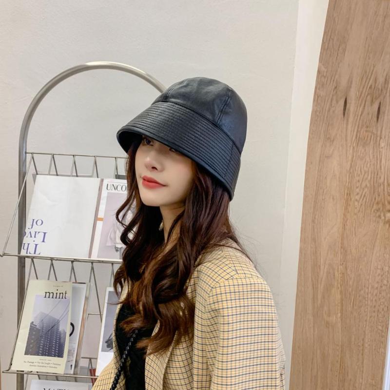 SWAK Winter Spring Retro Bell-Shaped Fishermen Hat Women Retro Solid Bucket Hat Female All-match Basin Sun Protection Caps, White
SWAK Winter Spring Retro Bell-Shaped Fishermen Hat Women Retro Solid Bucket Hat Female All-match Basin Sun Protection Caps, White