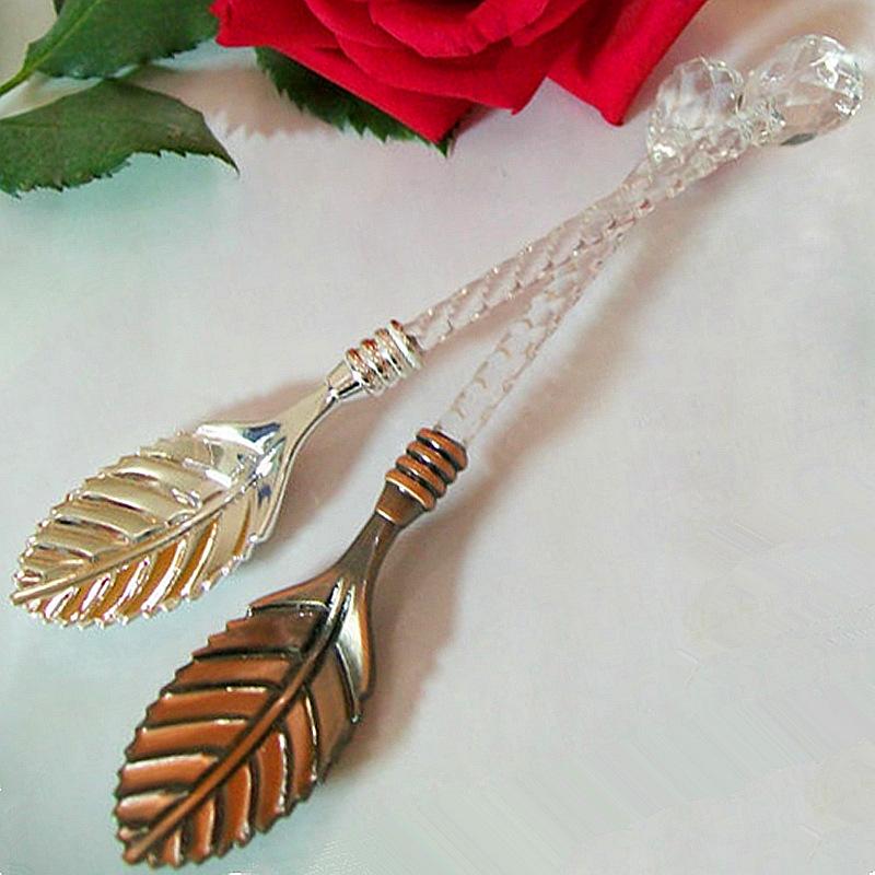 1PCS Vintage Spoons Royal Style Metal Carved Mini Coffee Spoons Kitchen Accessories Fruit Prikkers Dessert Spoon Tableware
1PCS Vintage Spoons Royal Style Metal Carved Mini Coffee Spoons Kitchen Accessories Fruit Prikkers Dessert Spoon Tableware
