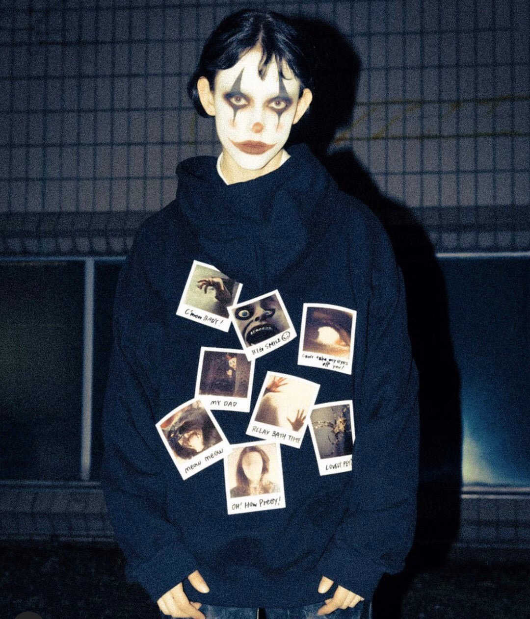 Men' Hoodies Double face "suprise" series spoof Polaroid film photo Hoodie, Black
Men' Hoodies Double face "suprise" series spoof Polaroid film photo Hoodie, Black