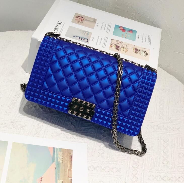 factory wholesale female bag summer style tungsten gold lock females jelly bags classic small fragrant wind matte fashion chain handbag
factory wholesale female bag summer style tungsten gold lock females jelly bags classic small fragrant wind matte fashion chain handbag